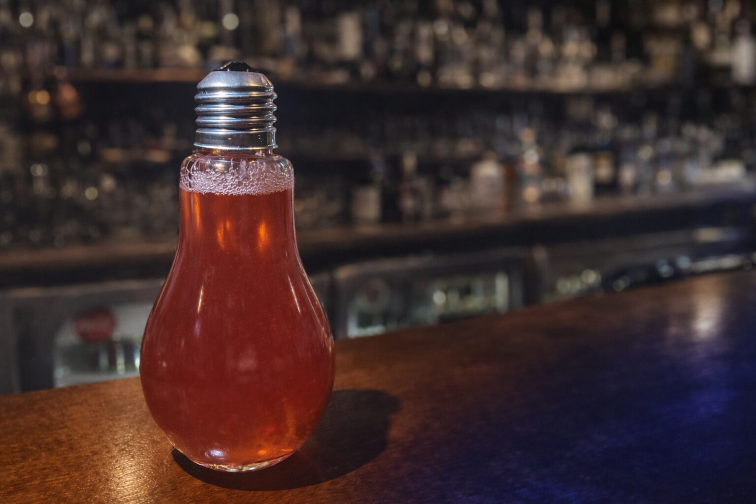 Light Art Festival v Trenčíne: svetlo, umenie aj špeciálne drinky. Mesto žilo aj chuťami