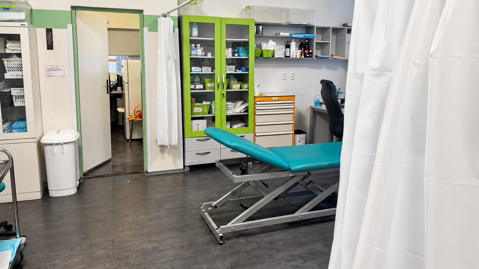 Urgent v Trenčíne zažil rušný víkend. Ošetrili viac ako 400 pacientov, nemocnica upozorňuje na zbytočné návštevy