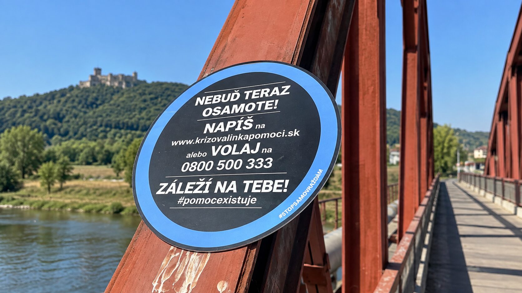 Samovrážd na Slovensku pribudlo. Najohrozenejší sú starší muži, pri pokusoch tínedžerky