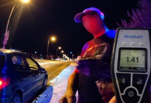 Takmer tri promile za volantom. Vodič v Bojniciach jazdil zo strany na stranu
