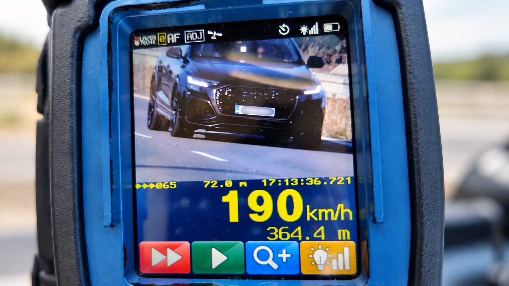 Na deväťdesiatke išiel 190 km/h. Vodič dostal pokutu 1 000 eur