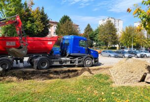 Na sídlisku Centrum II v Dubnici nad Váhom pribudne 18 nových parkovacích miest